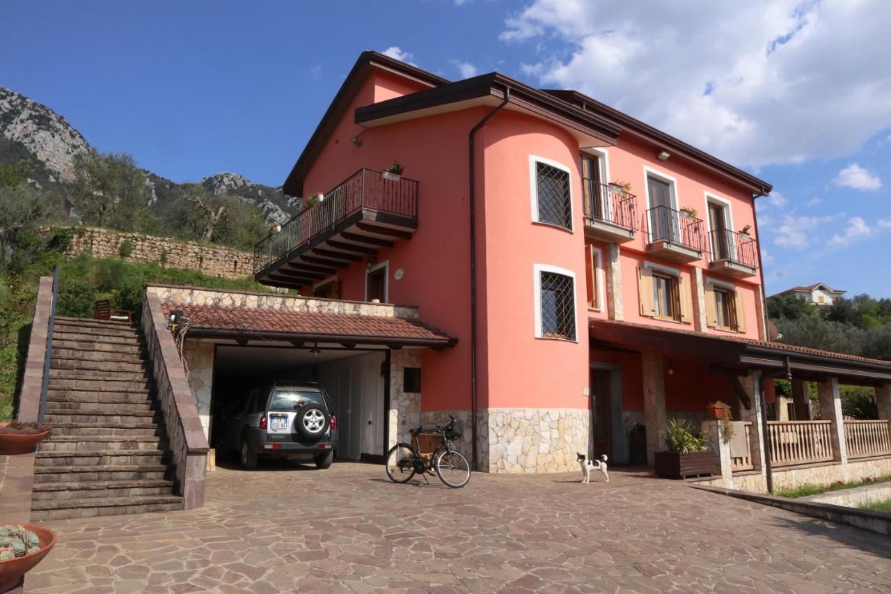 B&B La Casa Del Sole Controne ภายนอก รูปภาพ