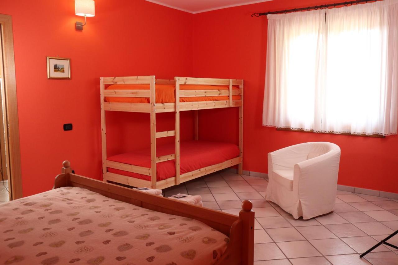 B&B La Casa Del Sole Controne ภายนอก รูปภาพ